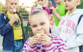 Obesidad infantil, ¡Cuidemos su alimentación desde pequeños!